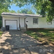 Building Photo - 504 Patton Dr