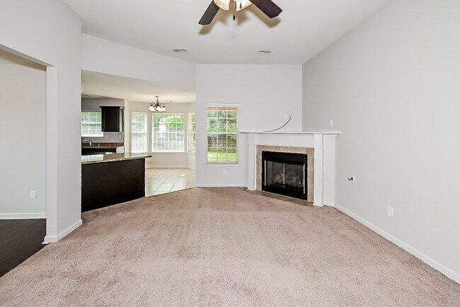 Foto del edificio - 9171 Tahoe Dr