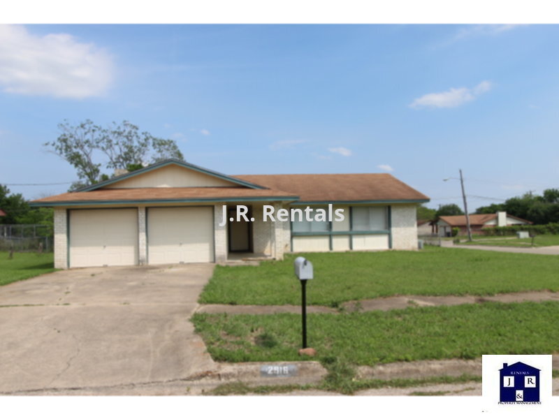 Primary Photo - 2916 Trailridge Cir