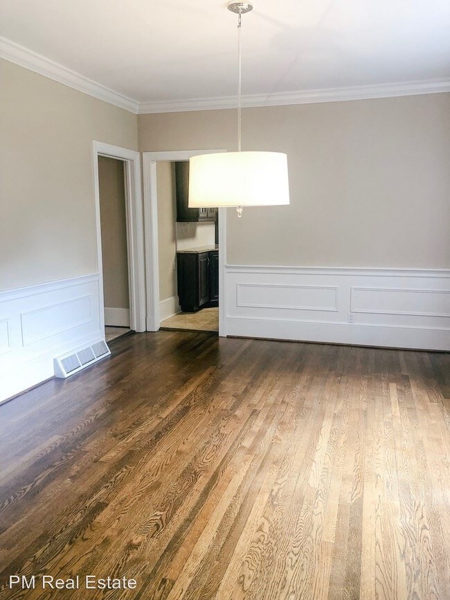 Building Photo - 5 br, 4 bath House - 811 Hillcrest Drive- A