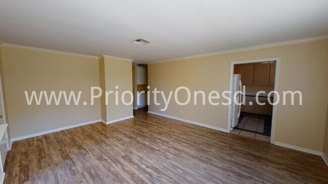 Building Photo - 10512 Caminito Westchester