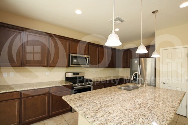 Foto del edificio - 696 N Sparrow Ct