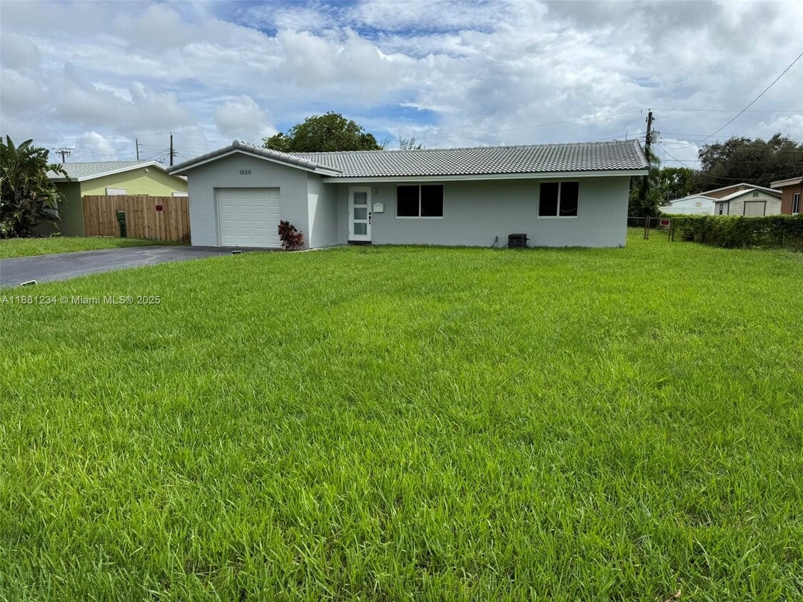Primary Photo - 1020 NW 45th Ct