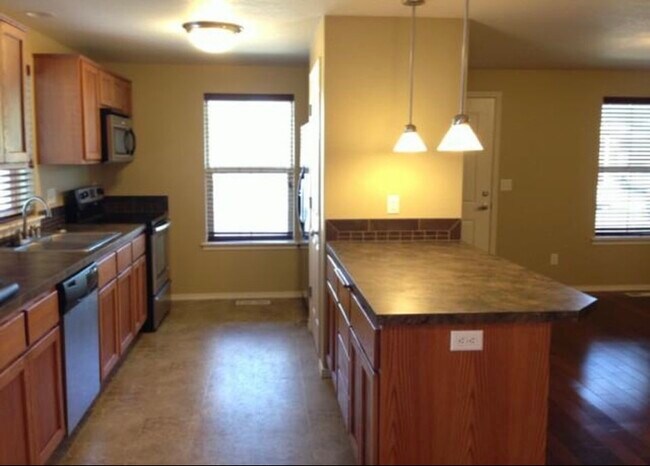 Foto del edificio - 1216 SE 7th St