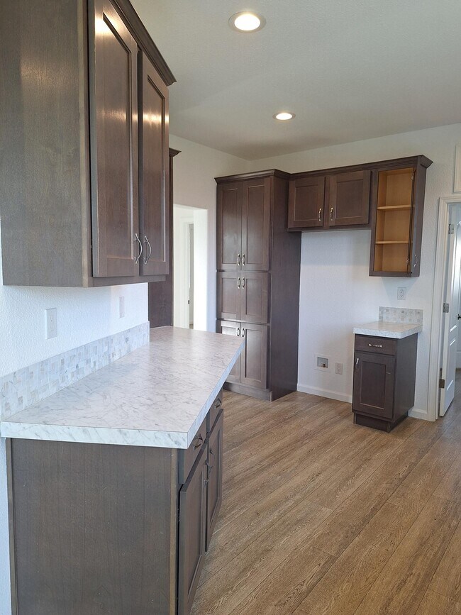 Foto del edificio - 21226 Hwy 175