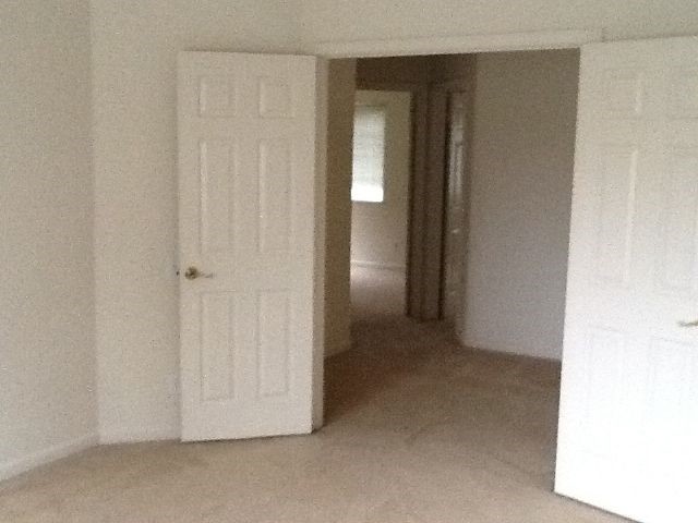 Foto del edificio - 1804 Mark Mead Ln