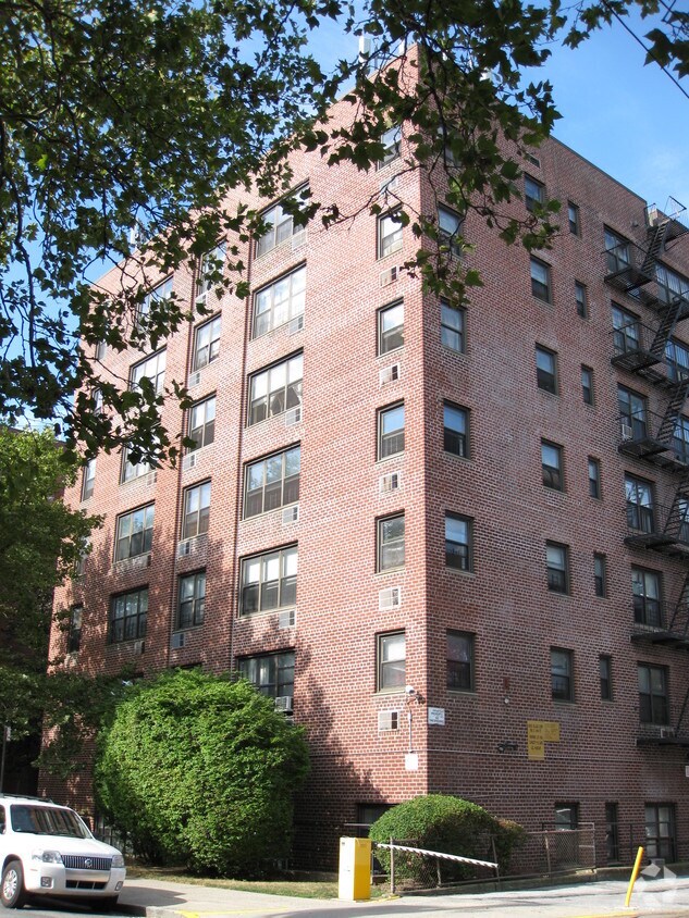 Kings Village Corp Apartments Brooklyn, NY