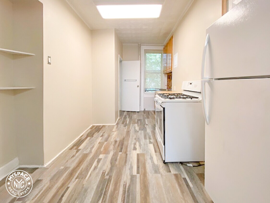 Foto principal - 68 Diamond St