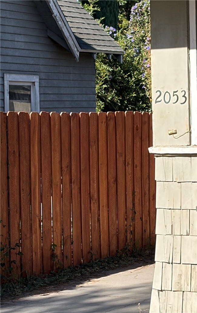 Building Photo - 2053 Garfield Ave