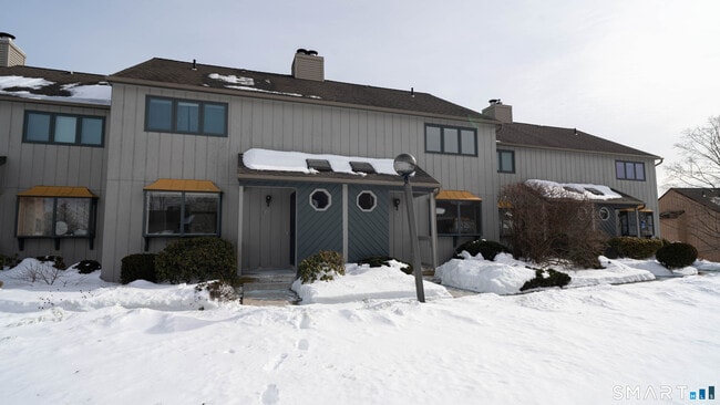 Foto del edificio - 147 Skyview Dr