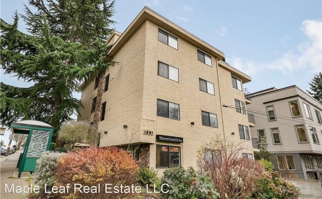 Building Photo - 2 br, 2 bath House - 1001 W Howe St, Apt A2