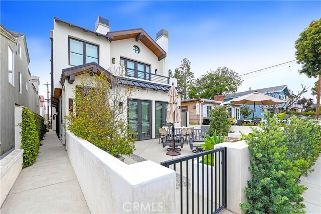 Foto principal - 519 Larkspur Ave