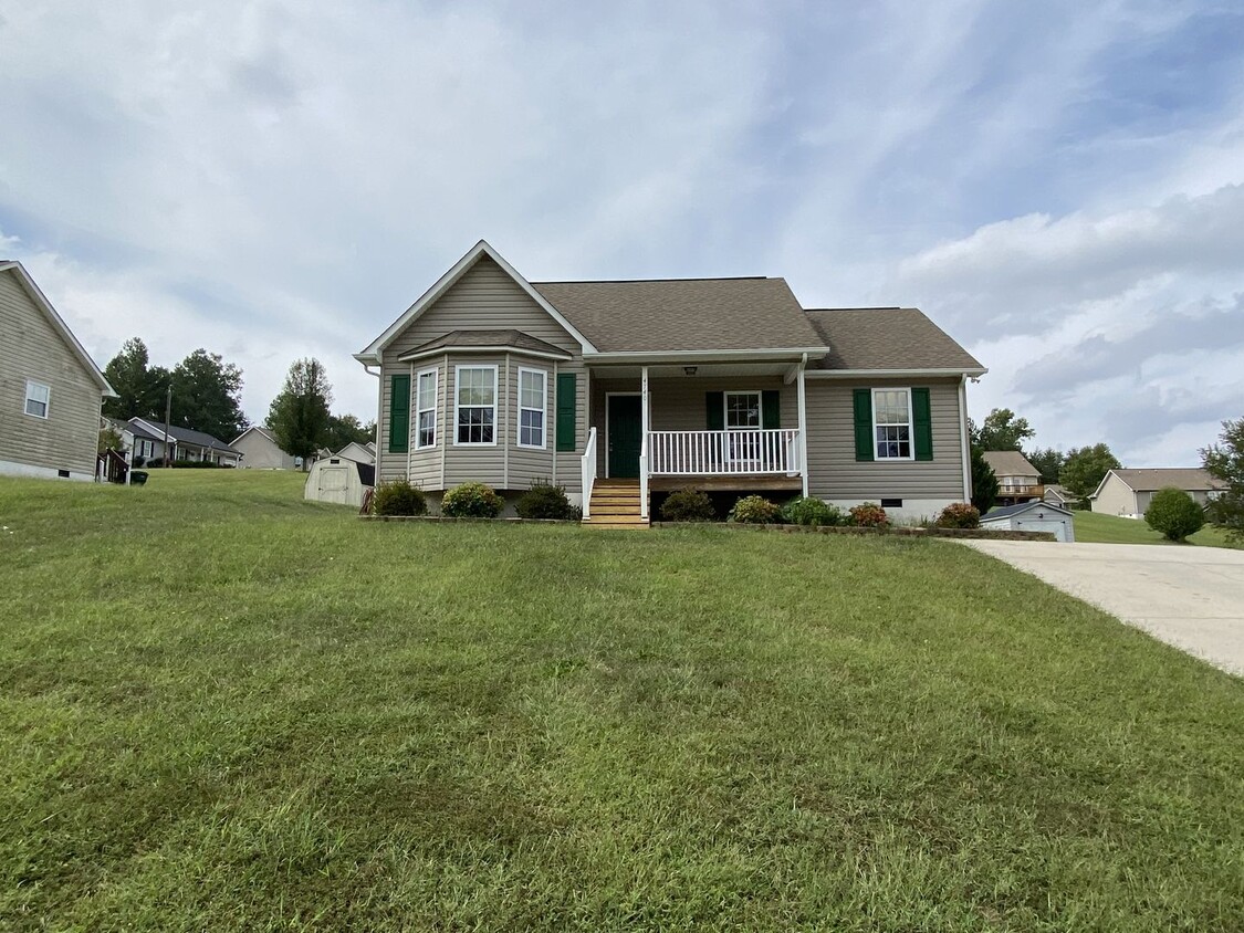 Foto principal - 3 bed/2 bath home in Cul-de-sac
