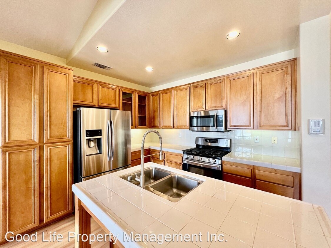 Primary Photo - 2 br, 2 bath House - 11913 Miro Cir