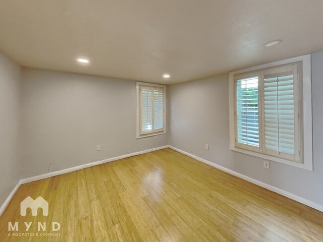 Foto del edificio - 613 18th St