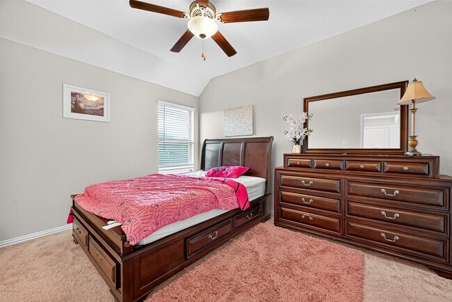 Foto del edificio - 10519 Forfar Ln