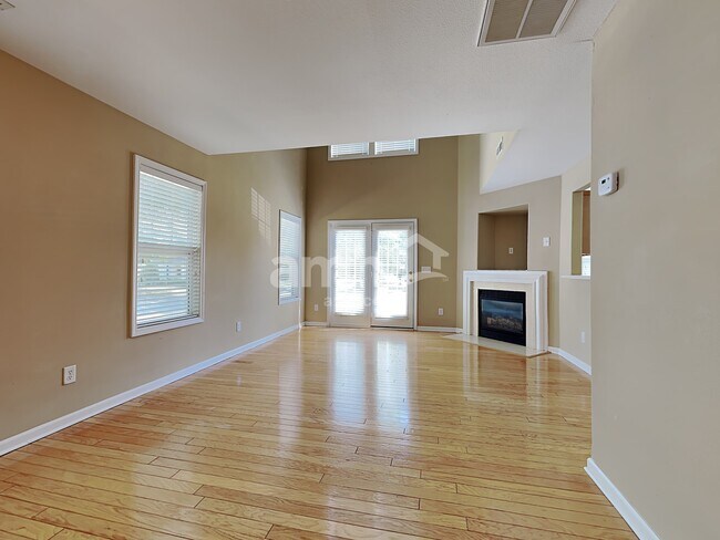 Foto del edificio - 118 Greenway St