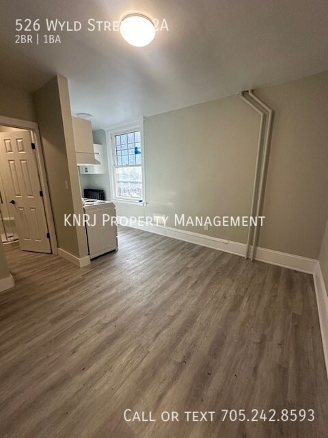 Photo du bâtiment - Two Bedroom Apartment (KNRJ PM)
