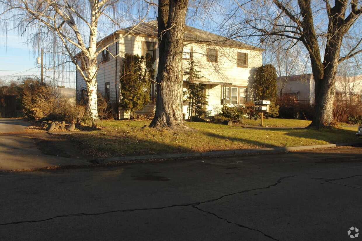 Foto del edificio - 207 S 9th Ave