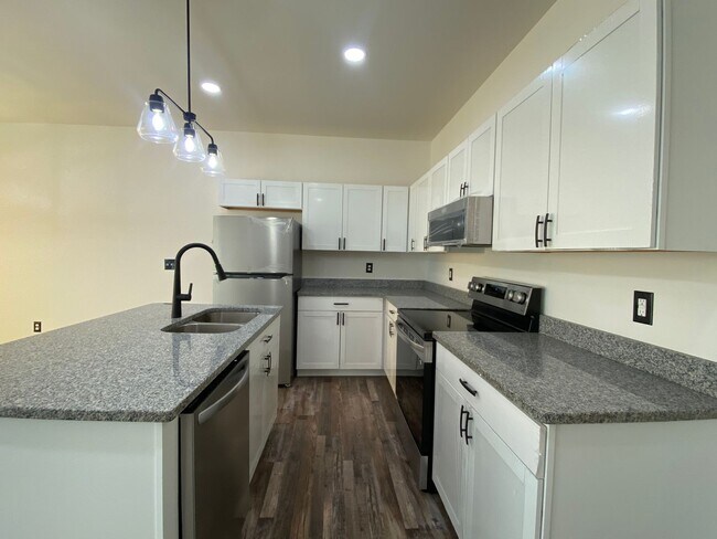 Building Photo - 34 Lyons Dr NW