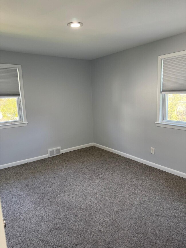 Foto del edificio - 131 1st Ave