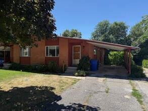 Building Photo - 2585 N 550 E