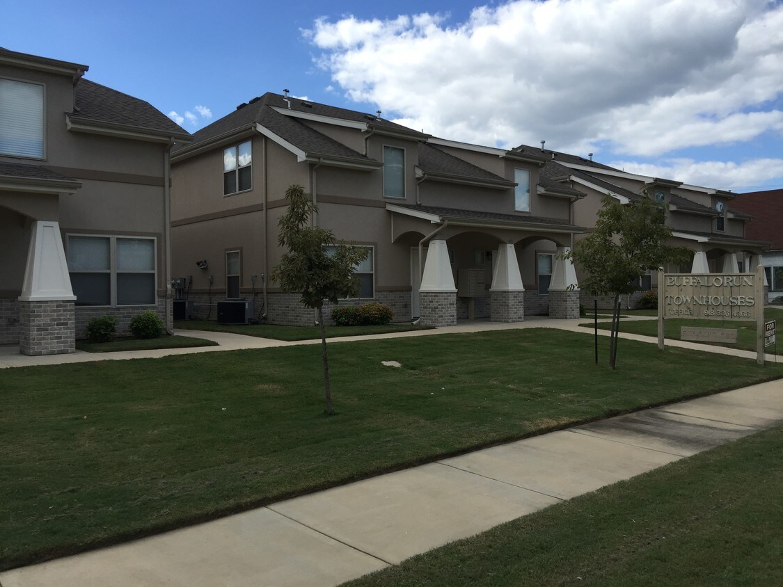 409 S Wyandotte Ave, Bartlesville, OK 74003 Townhome Rentals in Bartlesville OK