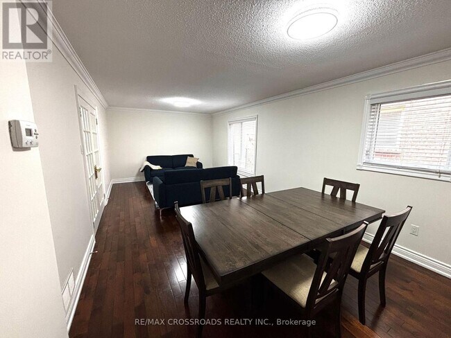 Building Photo - 6439 Longspur Rd