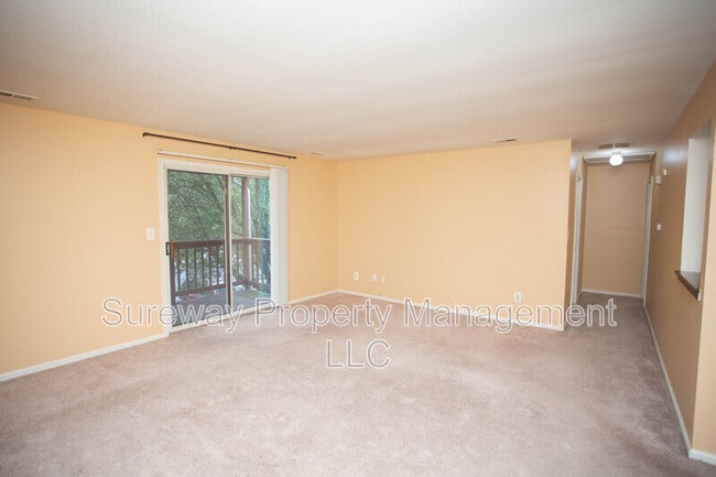 Photo - 115 Claire Ct Apartment