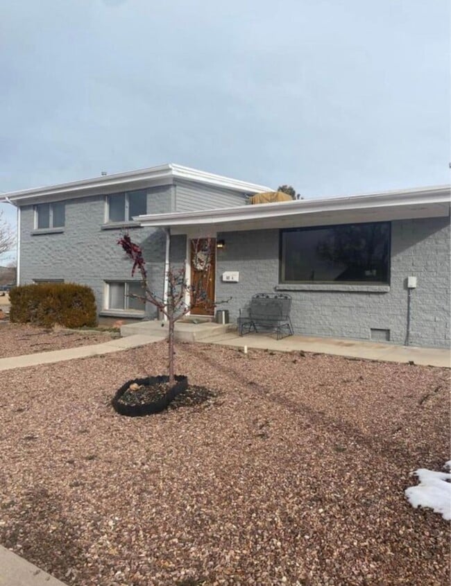 Building Photo - 507 S 580 W