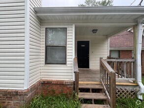 Building Photo - 8218 Hagin St