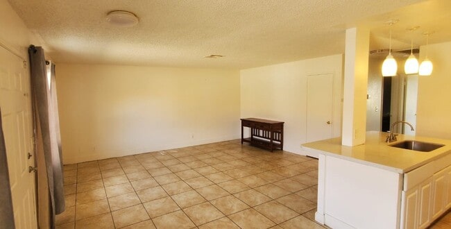 Spacious living room. - 82145 Valencia Ave