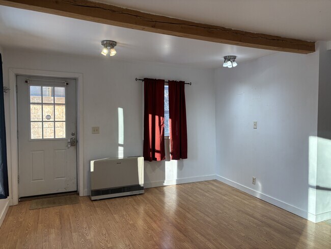 Building Photo - 38 Park Ave