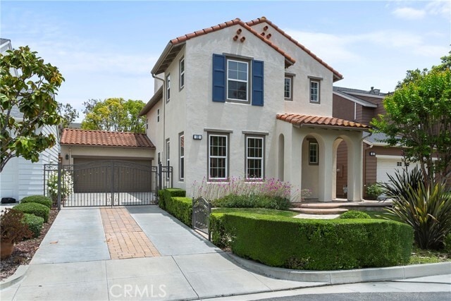 Primary Photo - 32 Longfield Ln