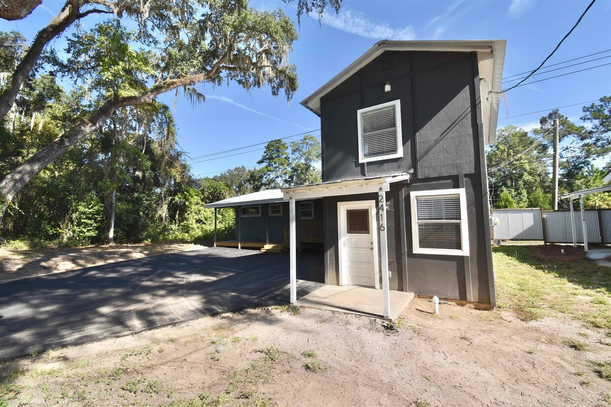 Primary Photo - 2416 Lake Hall Rd