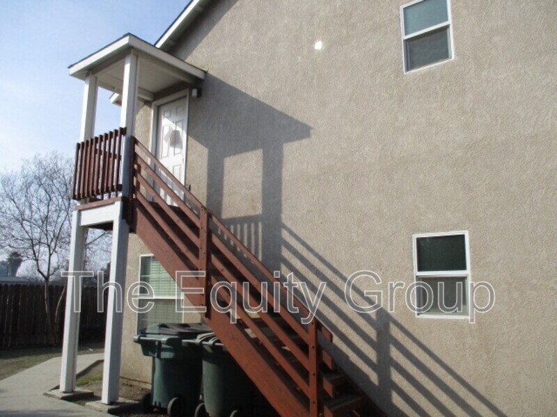 Building Photo - 1342 S Santa Fe St