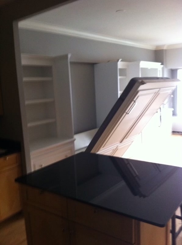 Building Photo - 175 E Delaware Pl