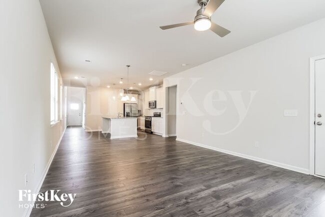 Building Photo - 477 Yoshino Cherry Dr