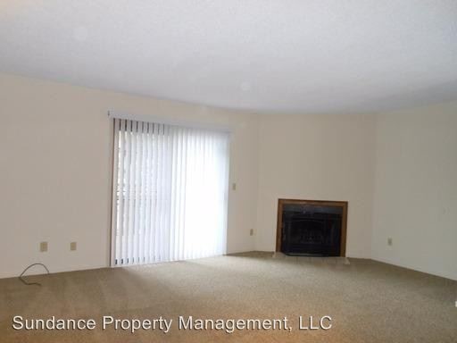 Building Photo - 10667 Montgomery Rd