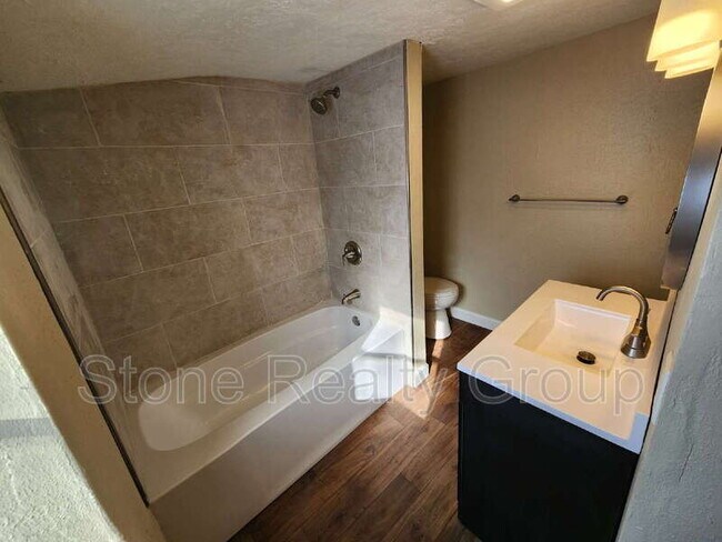 Foto del edificio - 624 S 8th St