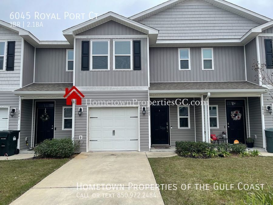 Primary Photo - Like new 3 Bed 2 1/2 Bath Townhome!