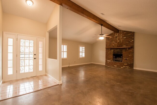 Foto del edificio - 3 bed 2 bath in Valley View