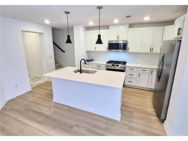 Foto del edificio - 14953 Archdale Ln