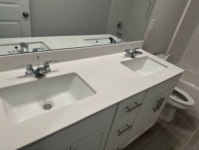 Building Photo - 1104 Crossvine Trl