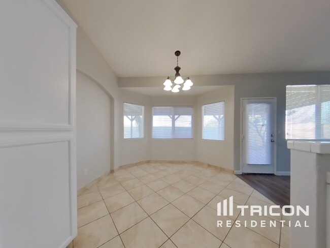 Building Photo - 27152 Myles Ct