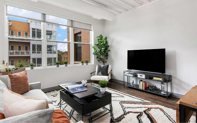 Foto del edificio - 3839 N Sheffield Ave