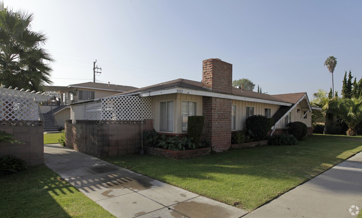 Primary Photo - 3522 W Mungall Dr