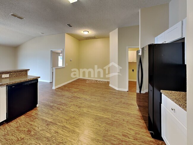 Foto del edificio - 2643 Creek Ridge Dr