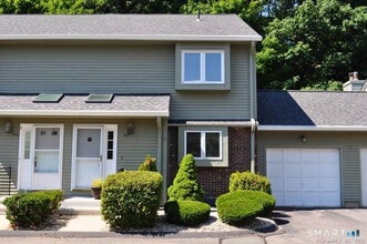 Building Photo - 605 Sandstone Dr