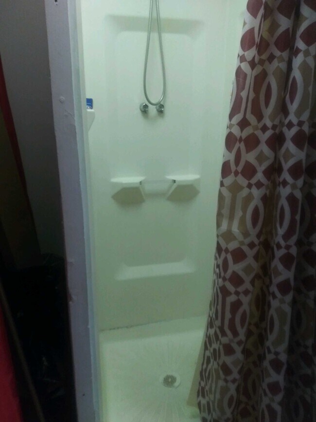 Foto del edificio - 1169 E 224th St